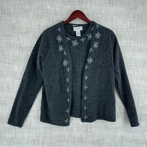 Jennifer Moore Size S Angora Wool Blen Shirt and cardigan sweater 2 pcs 2927 - Picture 1 of 9